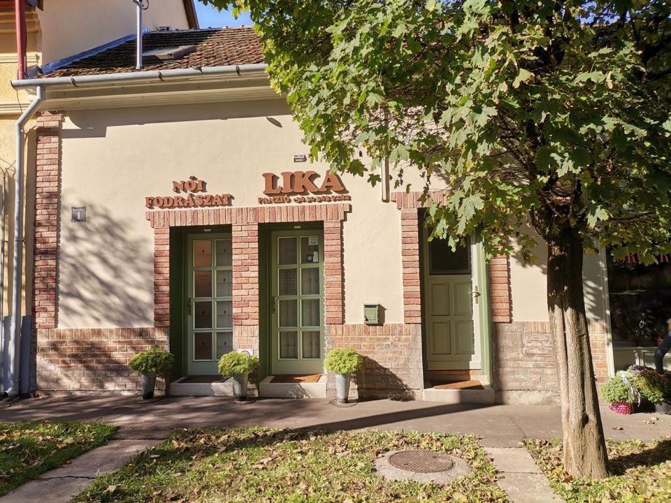 Lika Panzio Gyula Otel Dış mekan fotoğraf